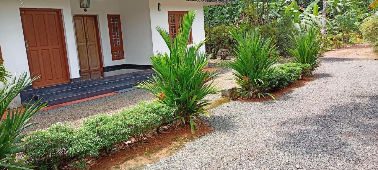 Kuttickattil Gardens Homestay Kottayam Zewnętrze zdjęcie